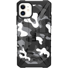 Load image into Gallery viewer, iPhone 6 / 7 / 8 / SE UAG Pathfinder SE Camo Series Case