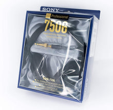 Load image into Gallery viewer, Sony MDR-7506 Stereo Professional Sound Monitoring Headphones
